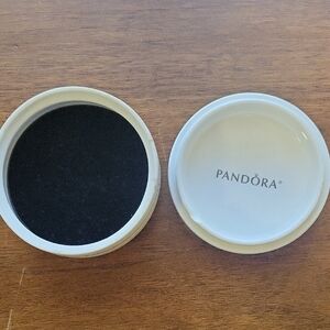 Pandora White and Black Round Jewelry Case (#236)